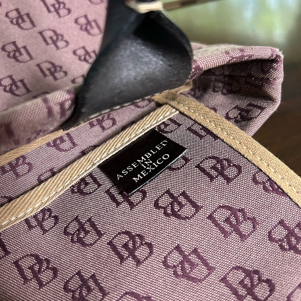 Dooney & Bourke handbag - Picture 10 of 13